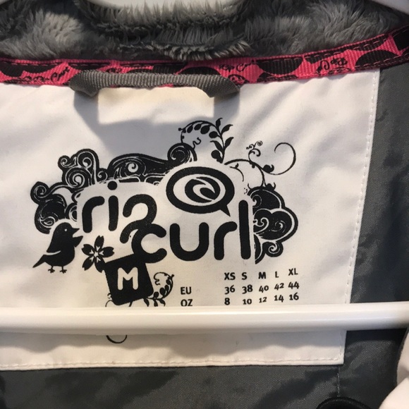 Ladies winter jacket - Picture 2 of 4